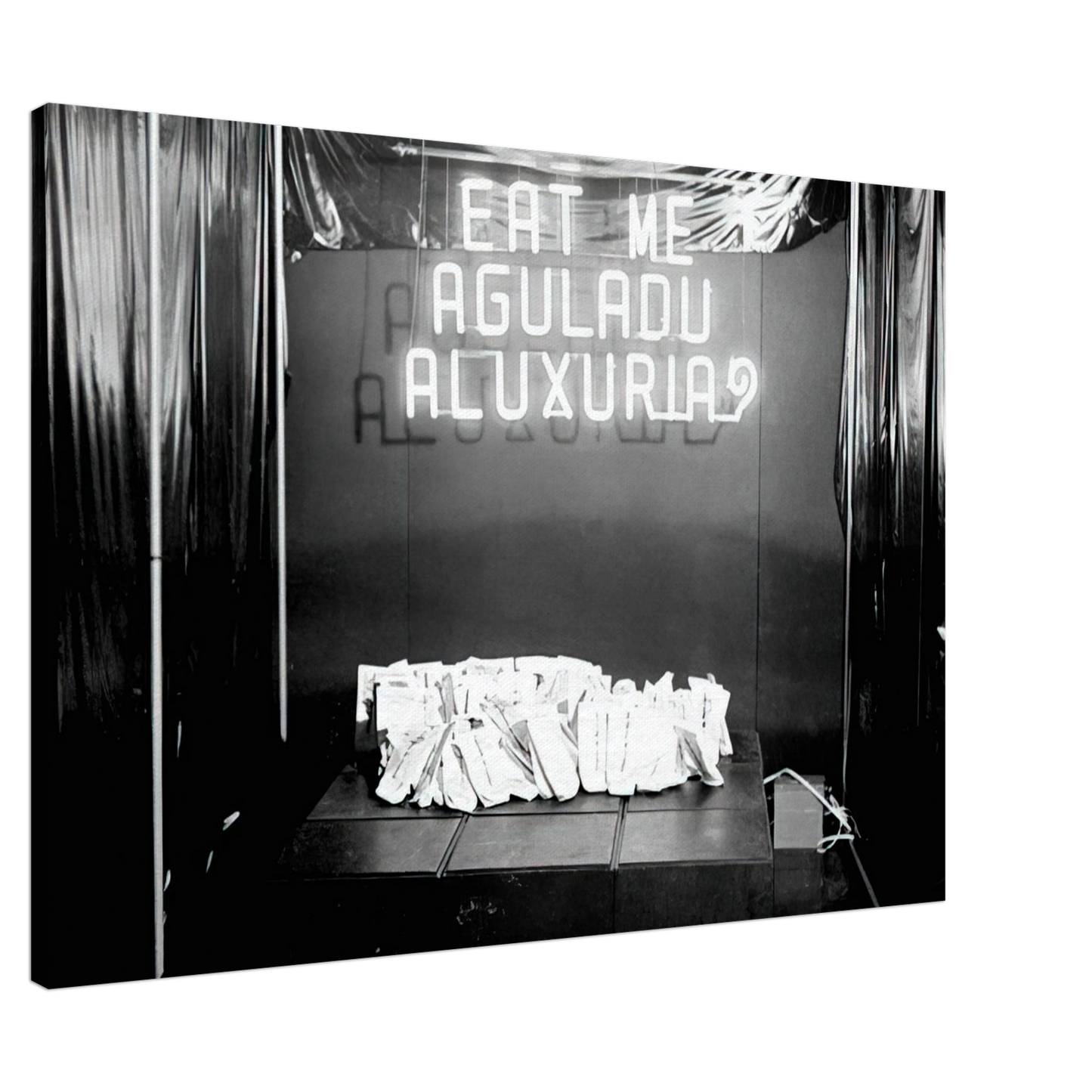 Lygia Pape - Eat Me. The Gluttony or Lust - 1976 Canvas - 20x30 cm / 8x12 inches-canvas